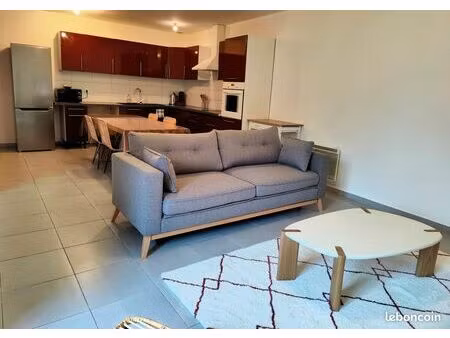 à louer – t3 meublé 72 m² – rdc