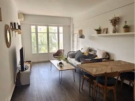 nice port : superbe 3 pièces 64m² + grande terrasse