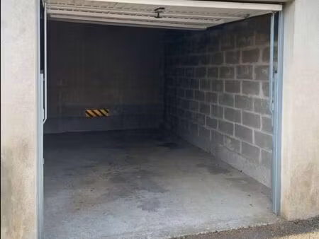garage 16 m2