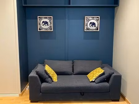 location studio meublé