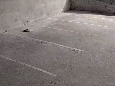 6 places de moto lyon 3 libres