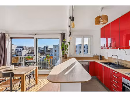 carnot 2 min du métro 3 pièces lumineux avec balcon  sans vis-à-vis