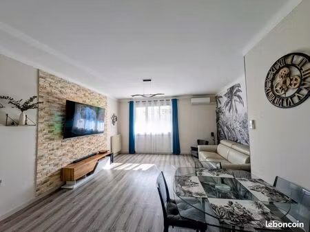 particulier vend 4 pièces cros-de-cagnes 81m2 + 10m2 loggia à 200m du bord de mer et 2min 