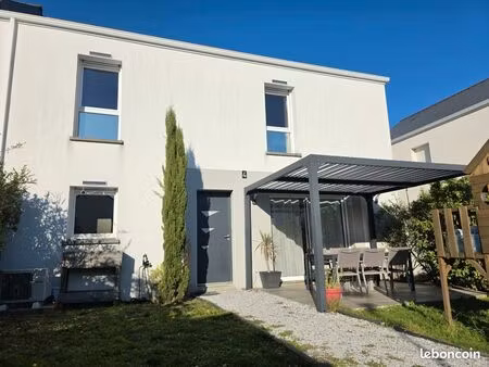 maison bourg de treillieres