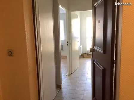 t1 une pièce + cuisine 31m2