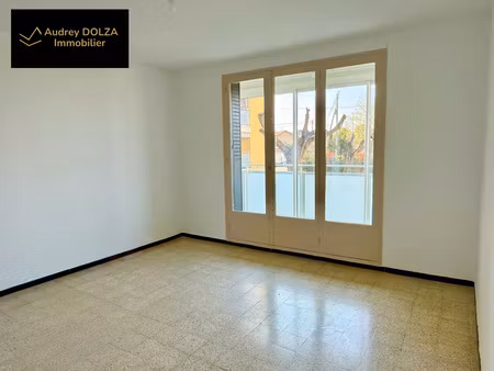 à louer – appartement t3 avec garage et cave – rognac