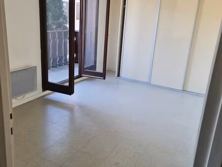 opportunité studio / t2 à vendre sur gex