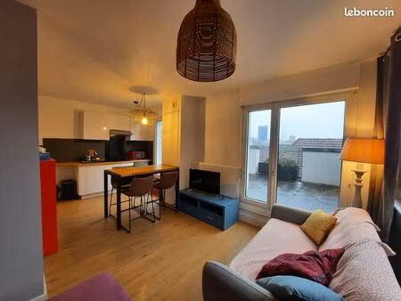 beau studio 25m² + grande terrasse au neudorf