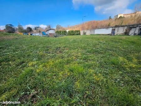 terrain 380 m² vernaison