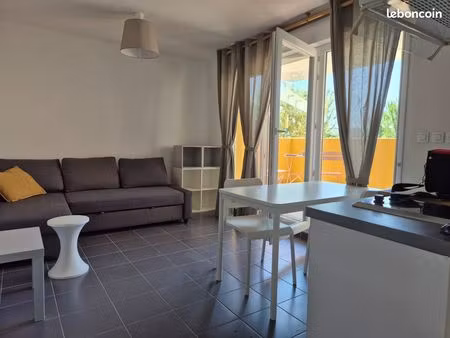 studio meublé terrasse parking