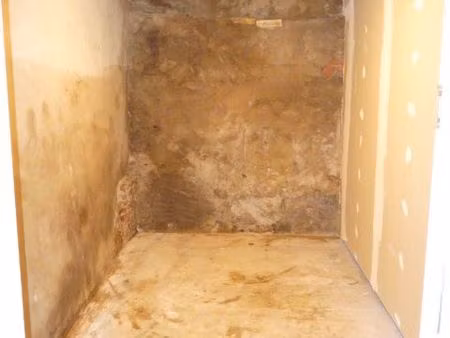 cave à louer coligny