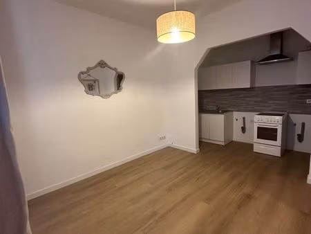 location centre village