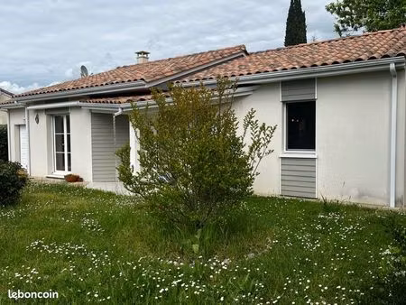 loue maison meublée 3 chambres proche centre montpon ménestérol