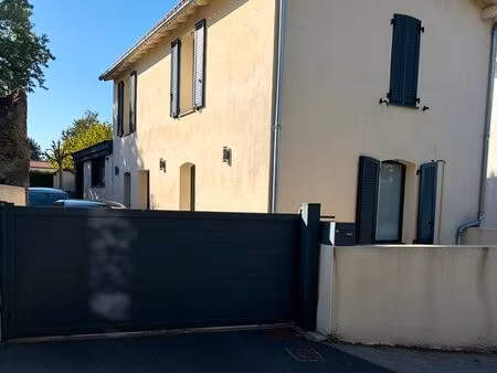maison à louer dans le bourg de bournezeau 85m2