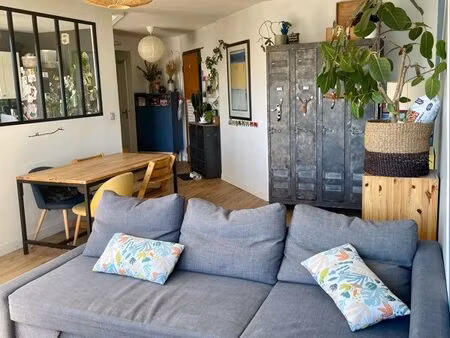 magnifique t3 gratte ciel - poulettes