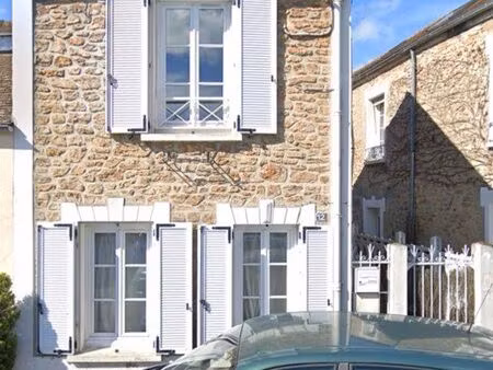 maisonnette lisse 850