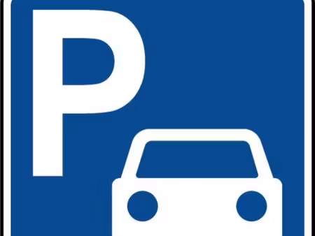 place de stationnement dans garage fermé