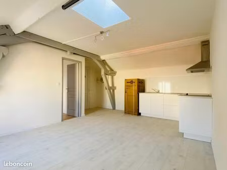 location meublée  appartement 2 pièces  44 m2