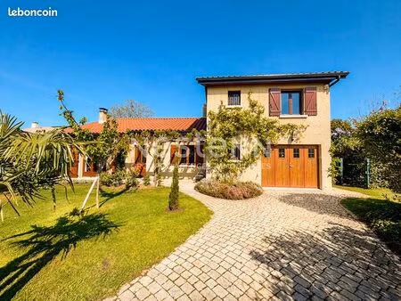 maison 5 pièces 114 m²