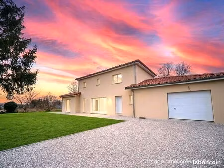 maison 5 pièces 128 m²