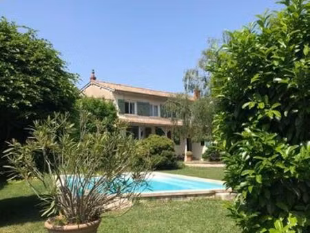 rare – ferme de 1760 – 200 m² + dépendances 105 m² – terrain clos – charme