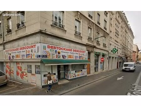 local commercial 160 m² – villeurbanne – angle de rue – direct propriétaire