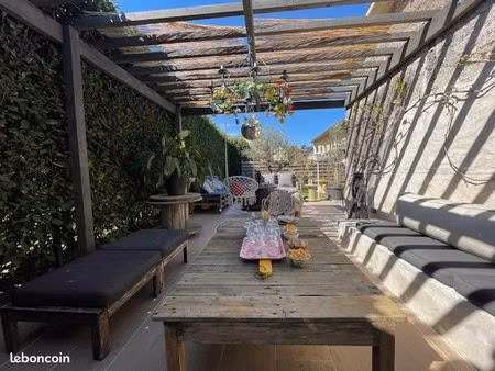 bien dans un corps de ferme - t5 - 122m² avec jardin  terrasse  garage et 2 stationnements