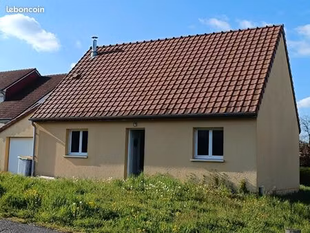 maison récente montbozon