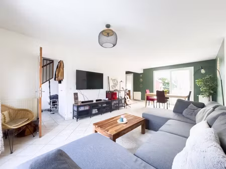 maison 5 pièces - 83 m²