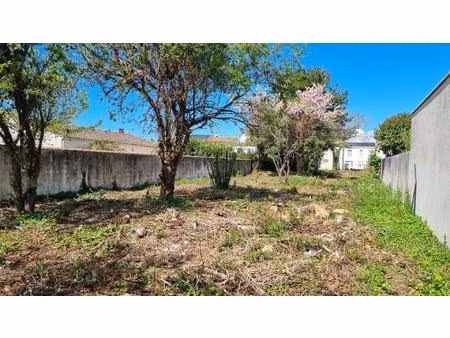 rare - aytre secteur la courbe - terrain 922m2 - libre de constructeur