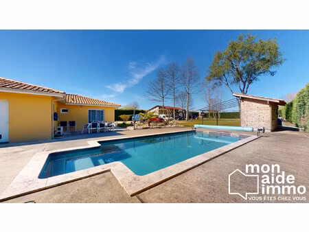 belle propriété 5 chambres  piscine et grand garage