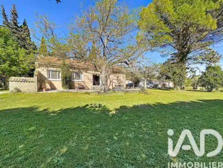 maison à saumane-de-vaucluse (84800)