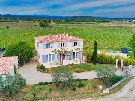 villa d'exception à montfort sur argens