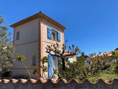 location maison 4 pièces 99m² st genis des fontaines 66740