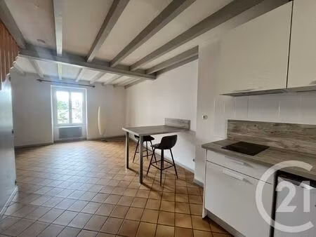 location appartement 2 pièces 46m² orthez 64300