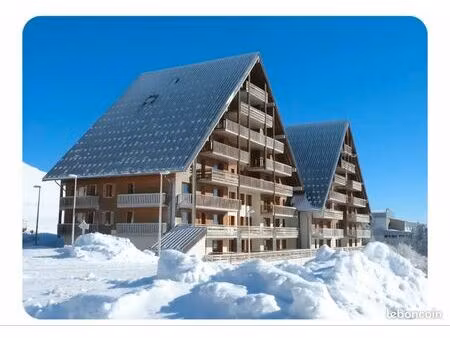 t2 ideal investisseur dans résidence avec piscine