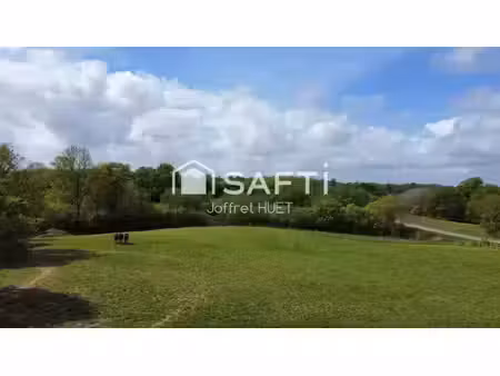 propriété 5 ha de prairies + maison + hangar + 5 boxes