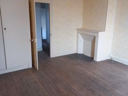 maison proximité ville