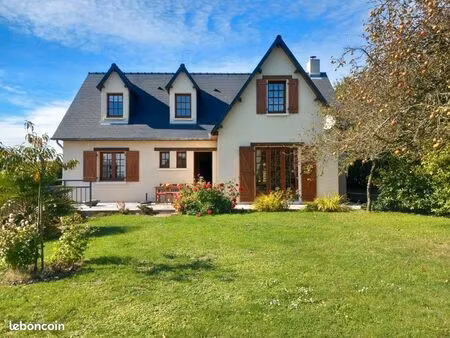 maison individuelle bien exposée  spacieuse  4 chambres