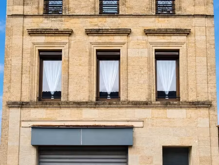 vente immeuble 200 m² montagne (33570)