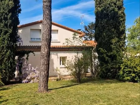 maison 370 m2  8 chambres