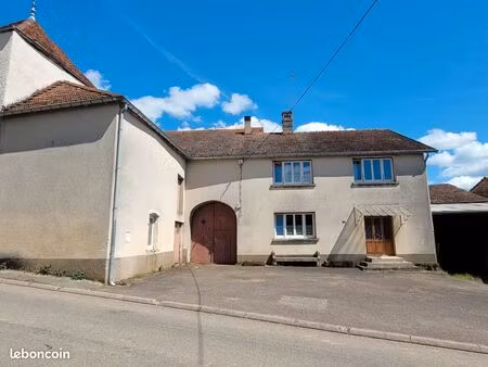 maison 144m2 terrain 2700m2