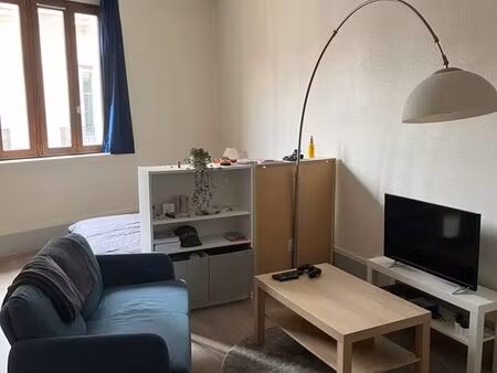 t1 bis meublé 40m2 centre-ville république