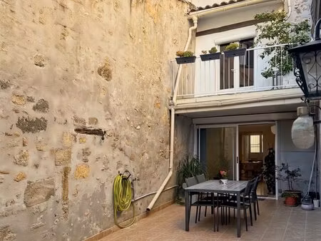 maison de village t4 avec cour  garage et terrasse paulhan