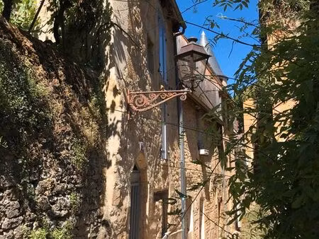 maison 4 pièces 77m²