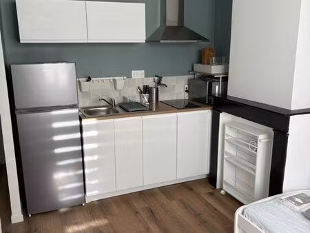 studio meublé 20m2 entre gare et université