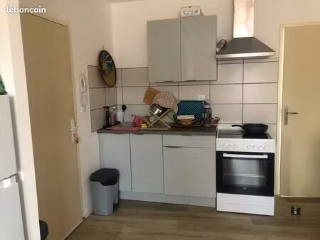 très bel appartement t2  une chambre  lumineux