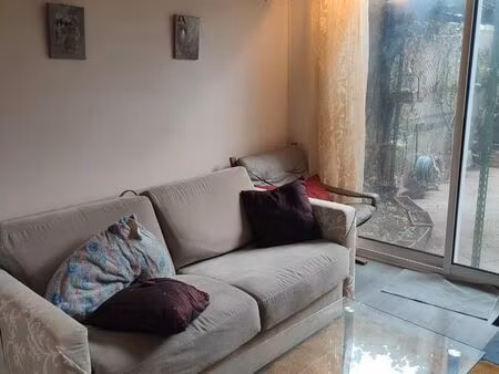 a louer à la garenne studio mini duplex jardin parking  rue privee sud -est  portillon et 