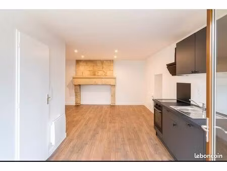 ? à louer – loft 35 m² entièrement rénové à ruelle-sur-touvre