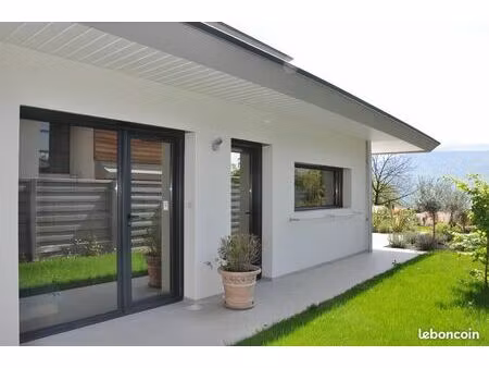 rare : studio état neuf meublé 14 m2